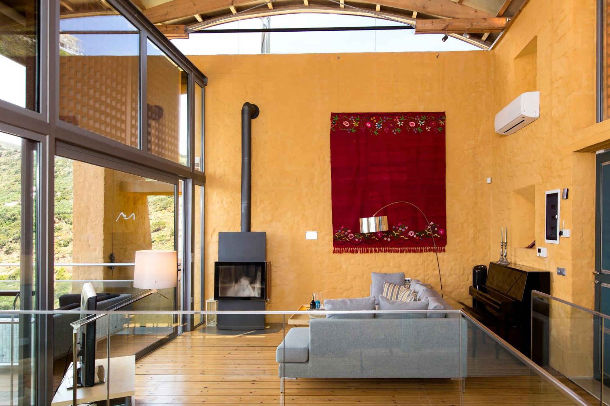Beachfront Ravdoucha Epavlis Eleni Villa - Pool, Hot Tub, Gym, Sauna, Private Parking, Wifi 干尼亞 外观 照片